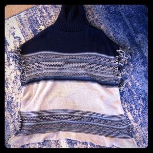 Poncho sweater